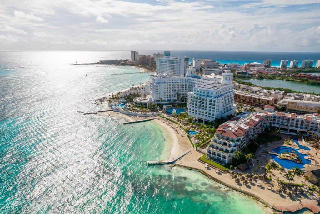 An extraordinary aerial perspective showcasing the best hotels in Cancun, Mexico.